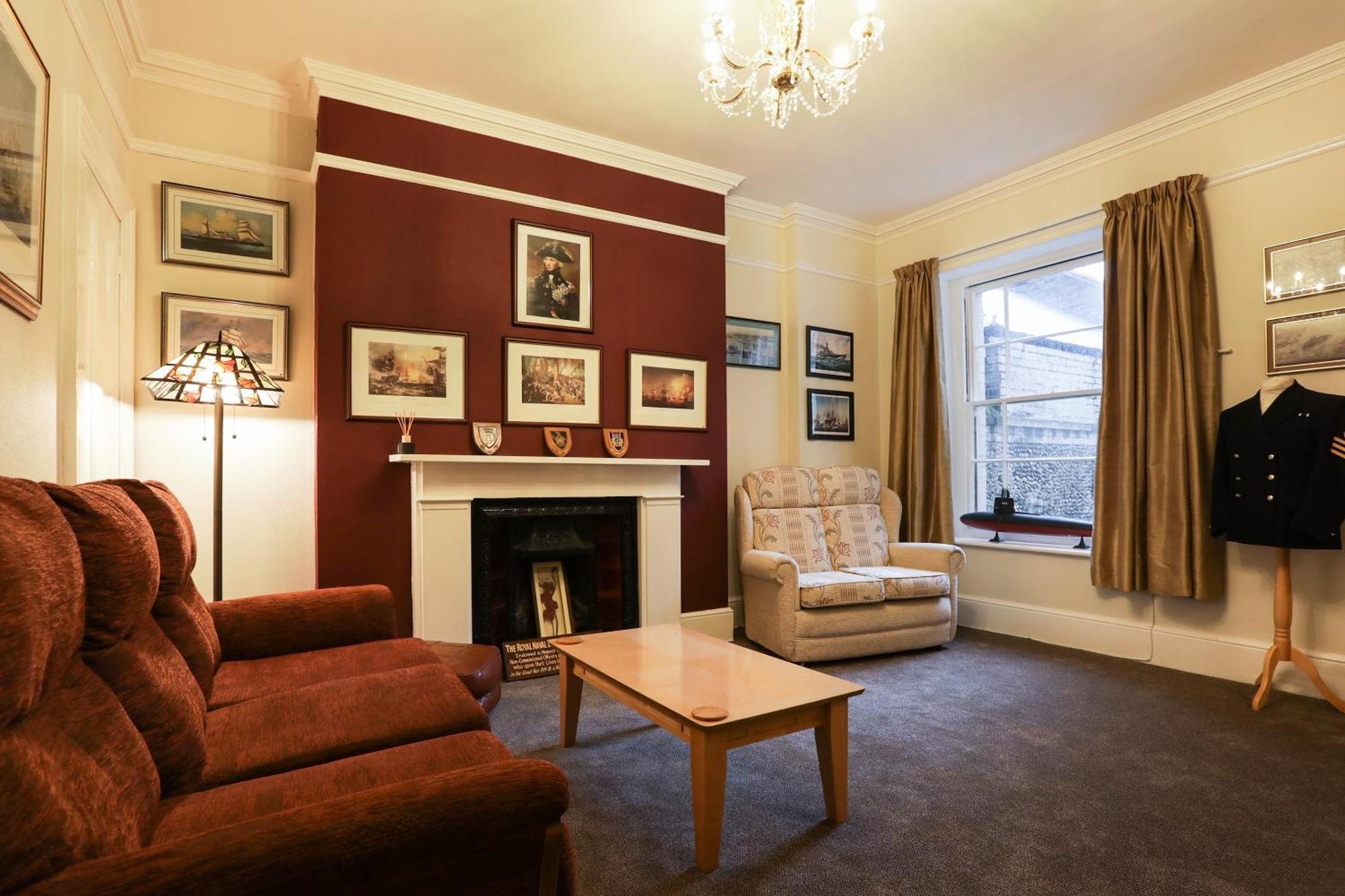 Oyo Lord Kitcheners Guest House Lowestoft Exterior foto